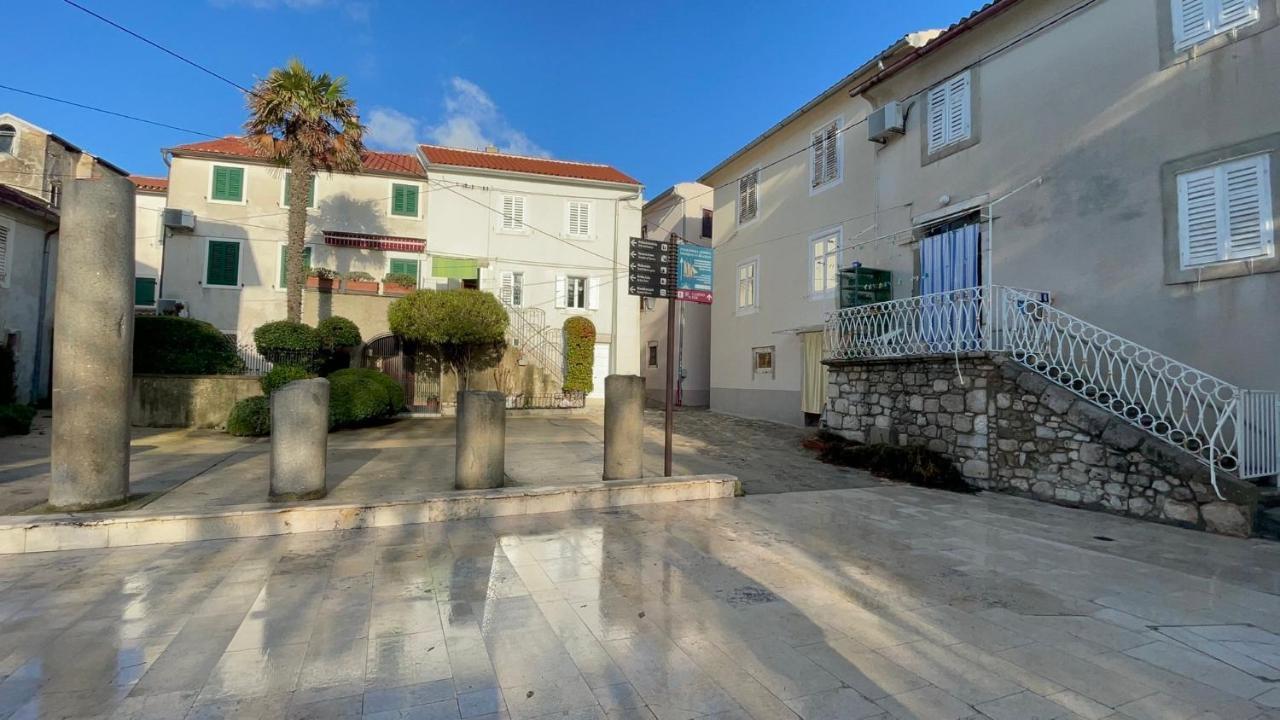 Appartement Casa Di Nives à Krk Town Extérieur photo