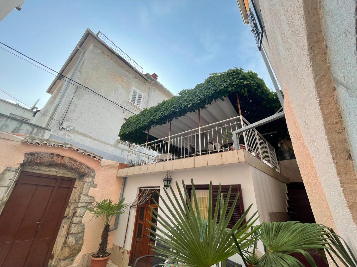Appartement Casa Di Nives à Krk Town Extérieur photo