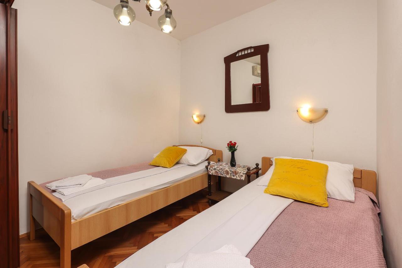 Appartement Casa Di Nives à Krk Town Extérieur photo
