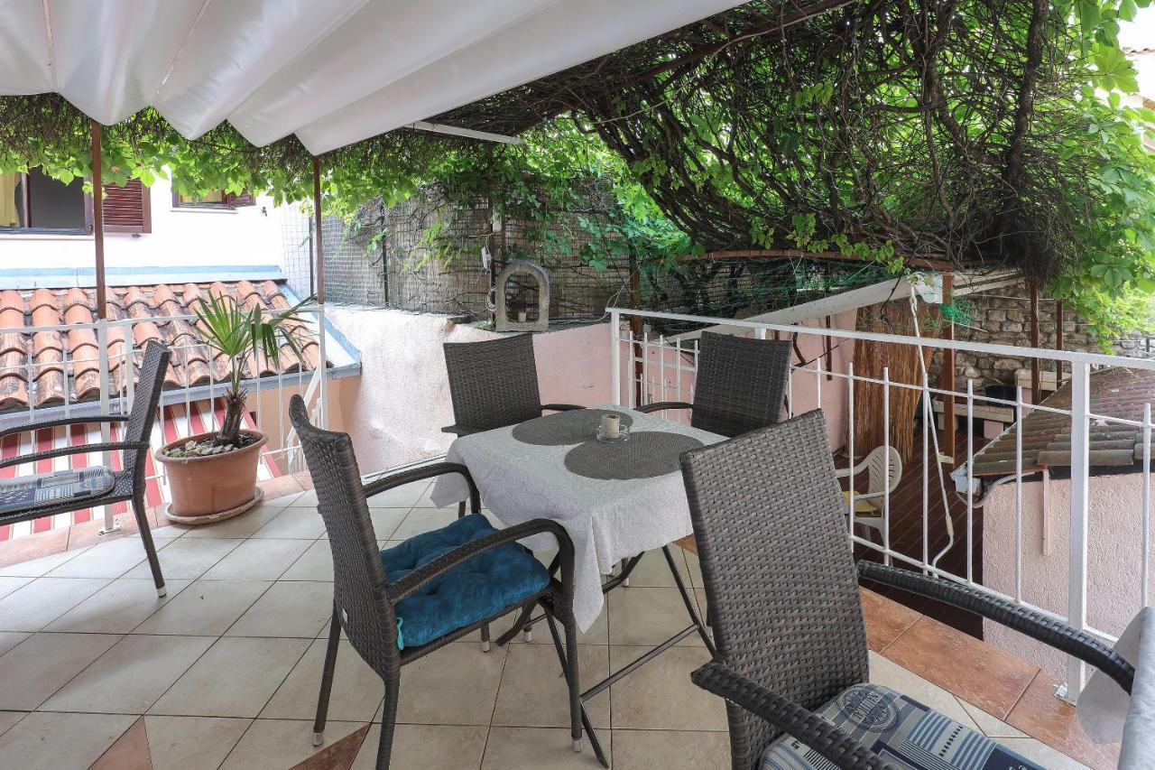 Appartement Casa Di Nives à Krk Town Extérieur photo